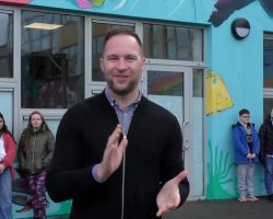 2021 11 01 Yard Mural.mp4